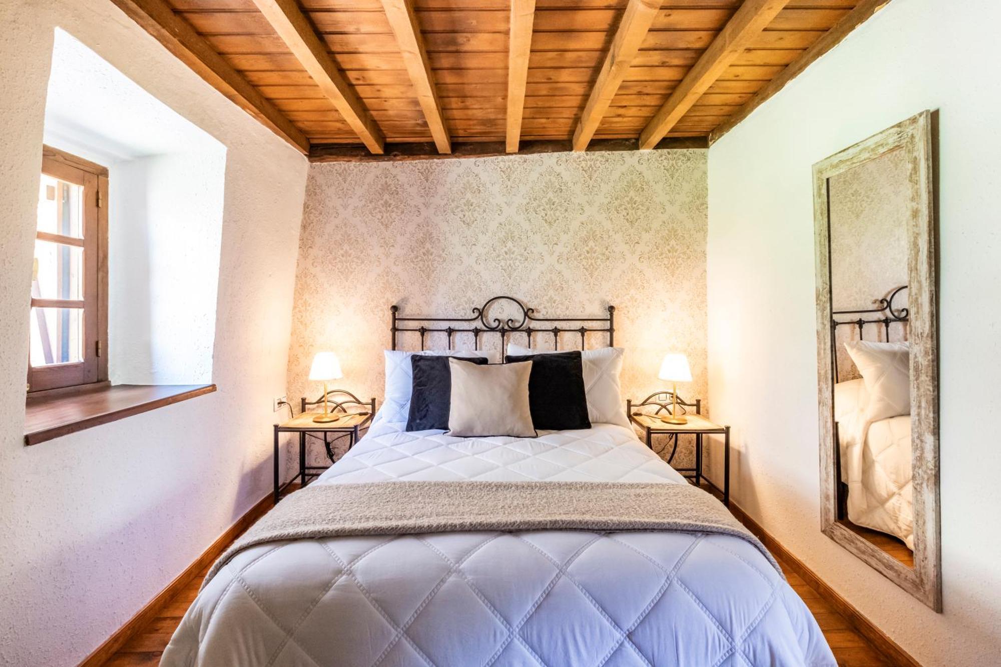 Apartamentos Rurales La Laguna Somiedo Valle de Lago Екстер'єр фото