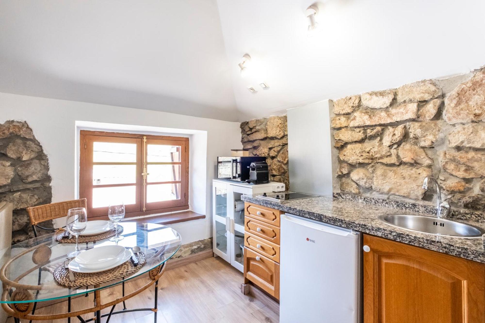 Apartamentos Rurales La Laguna Somiedo Valle de Lago Екстер'єр фото