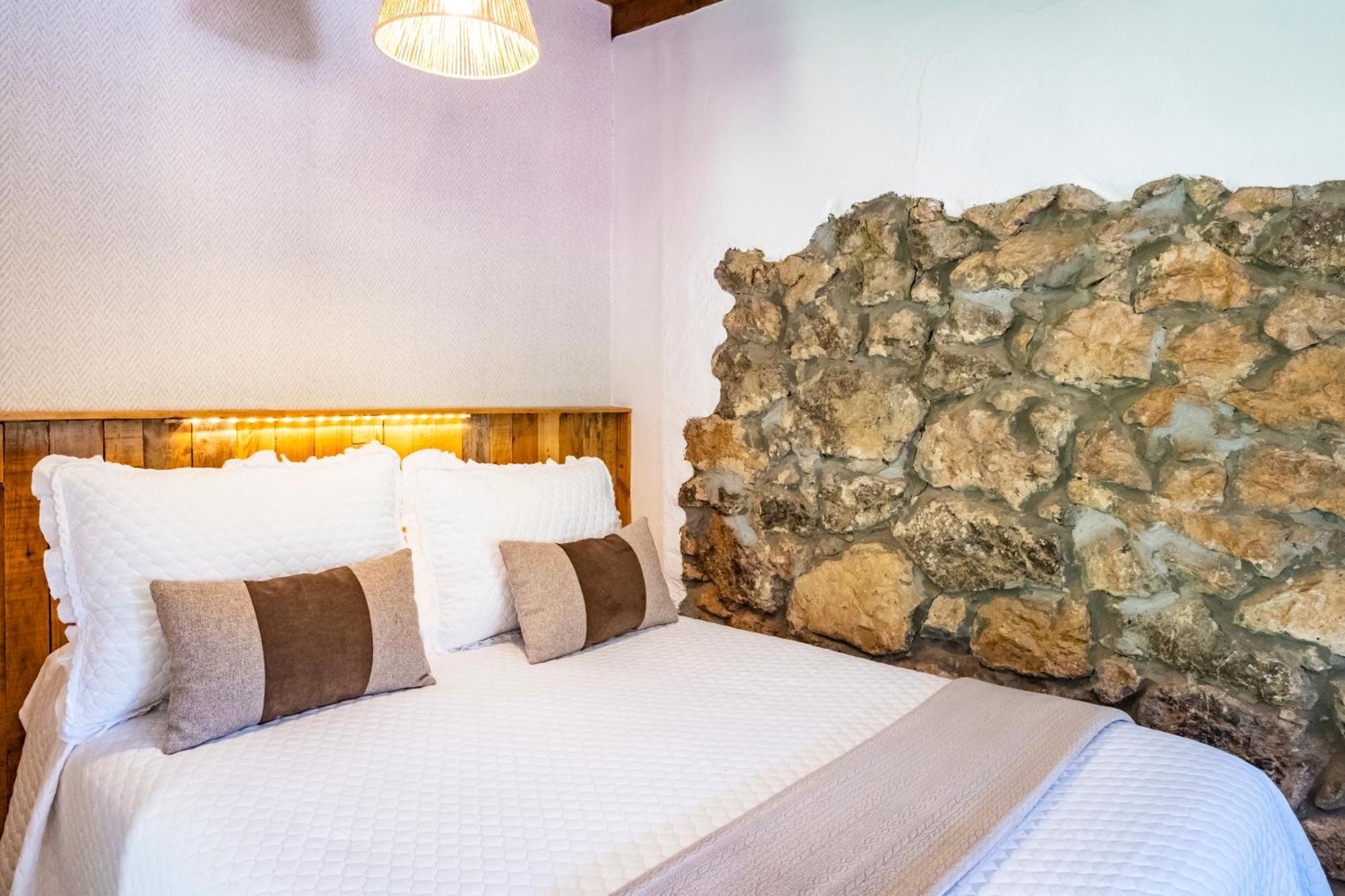 Apartamentos Rurales La Laguna Somiedo Valle de Lago Екстер'єр фото